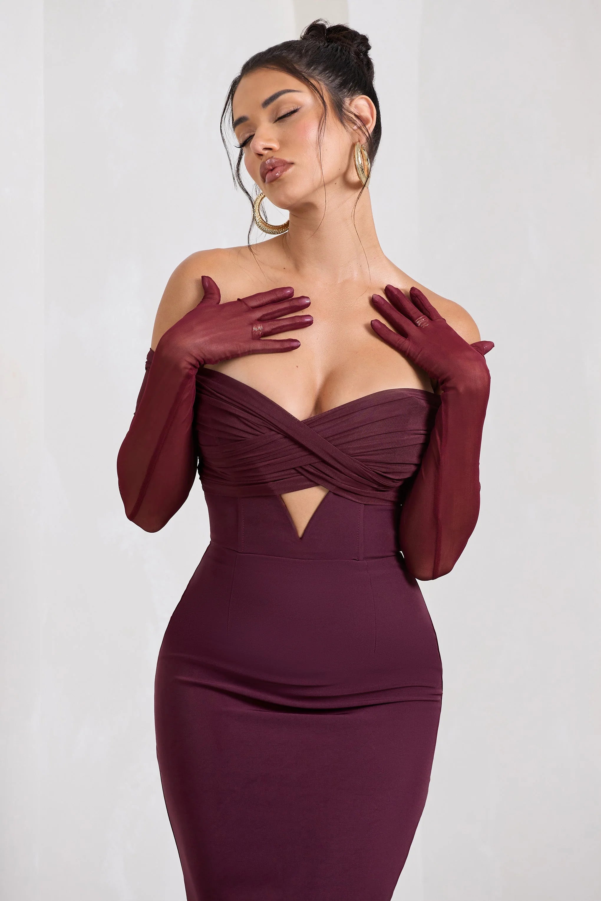 Check Please | Burgundy Sheer Long-Sleeved Gloves