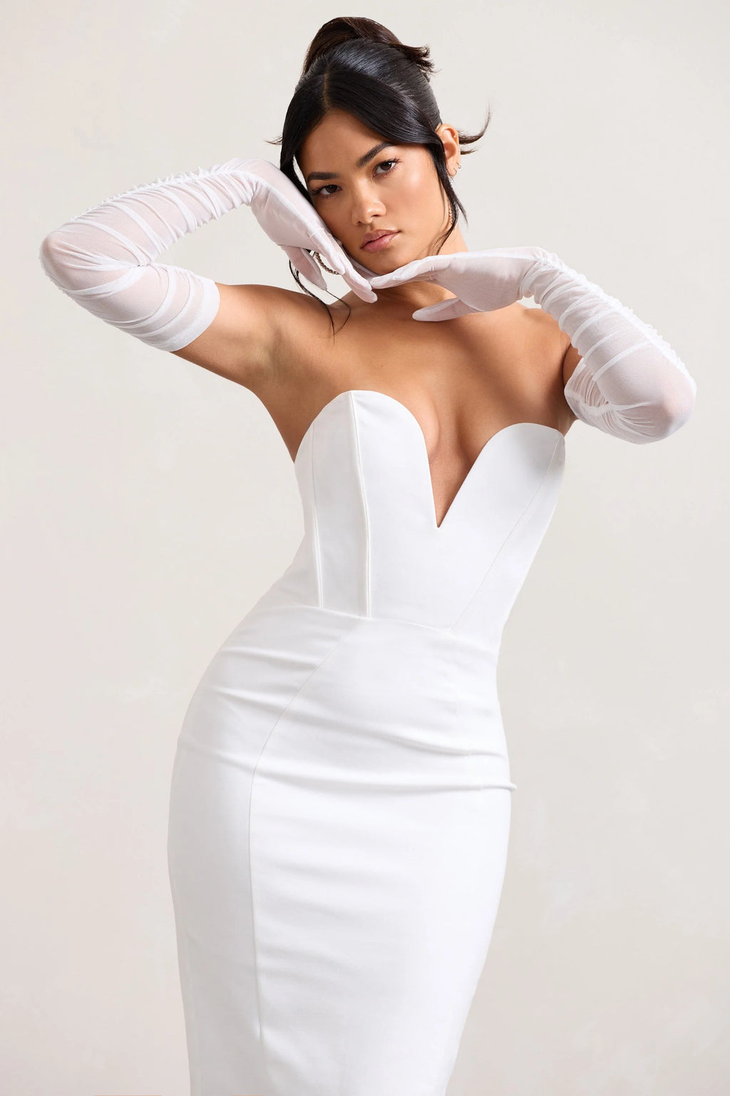 Come Closer | White Long Ruched Mesh Gloves