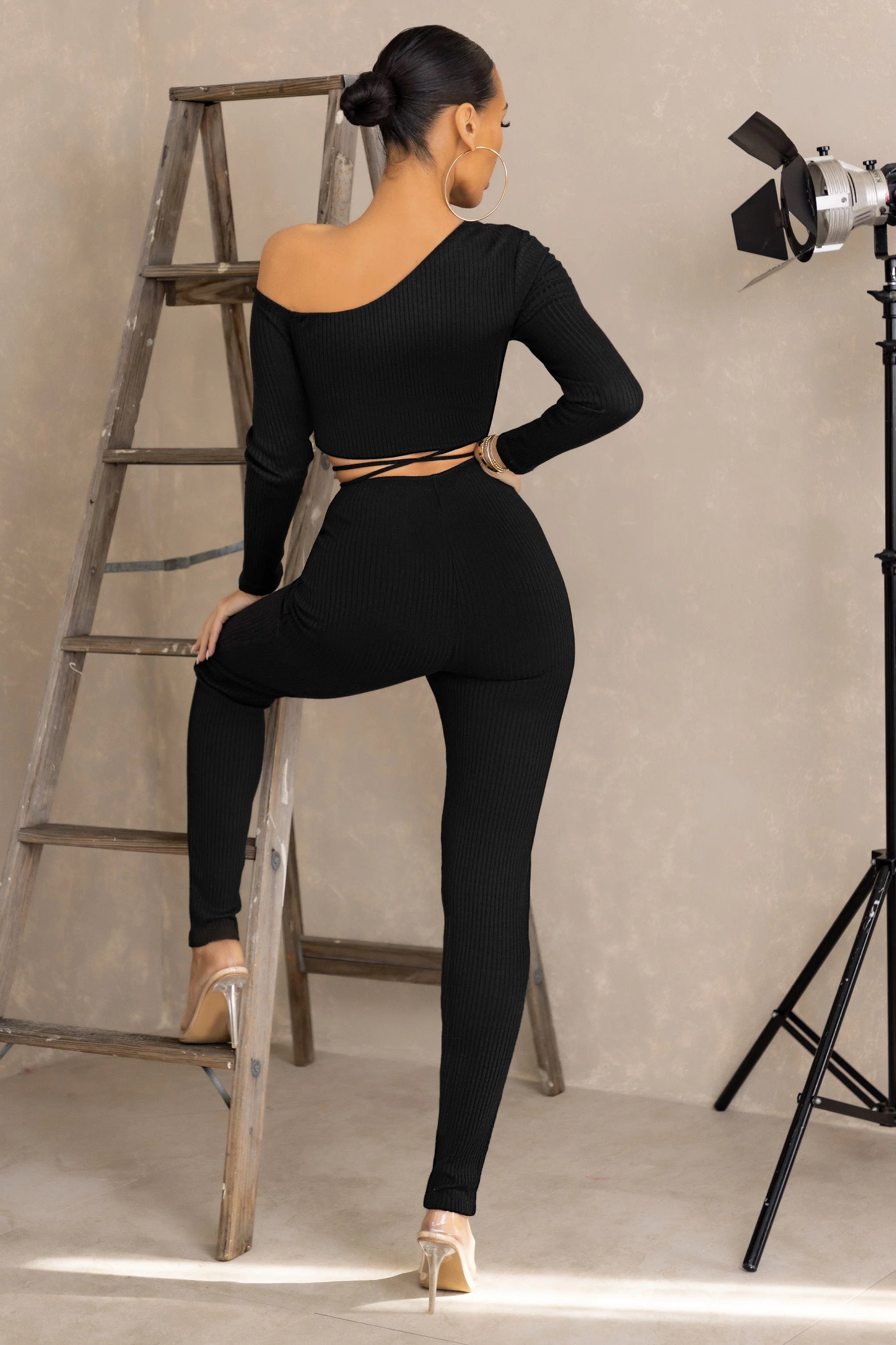 Take Off | Black Ribbed Ruched Detail Leggings