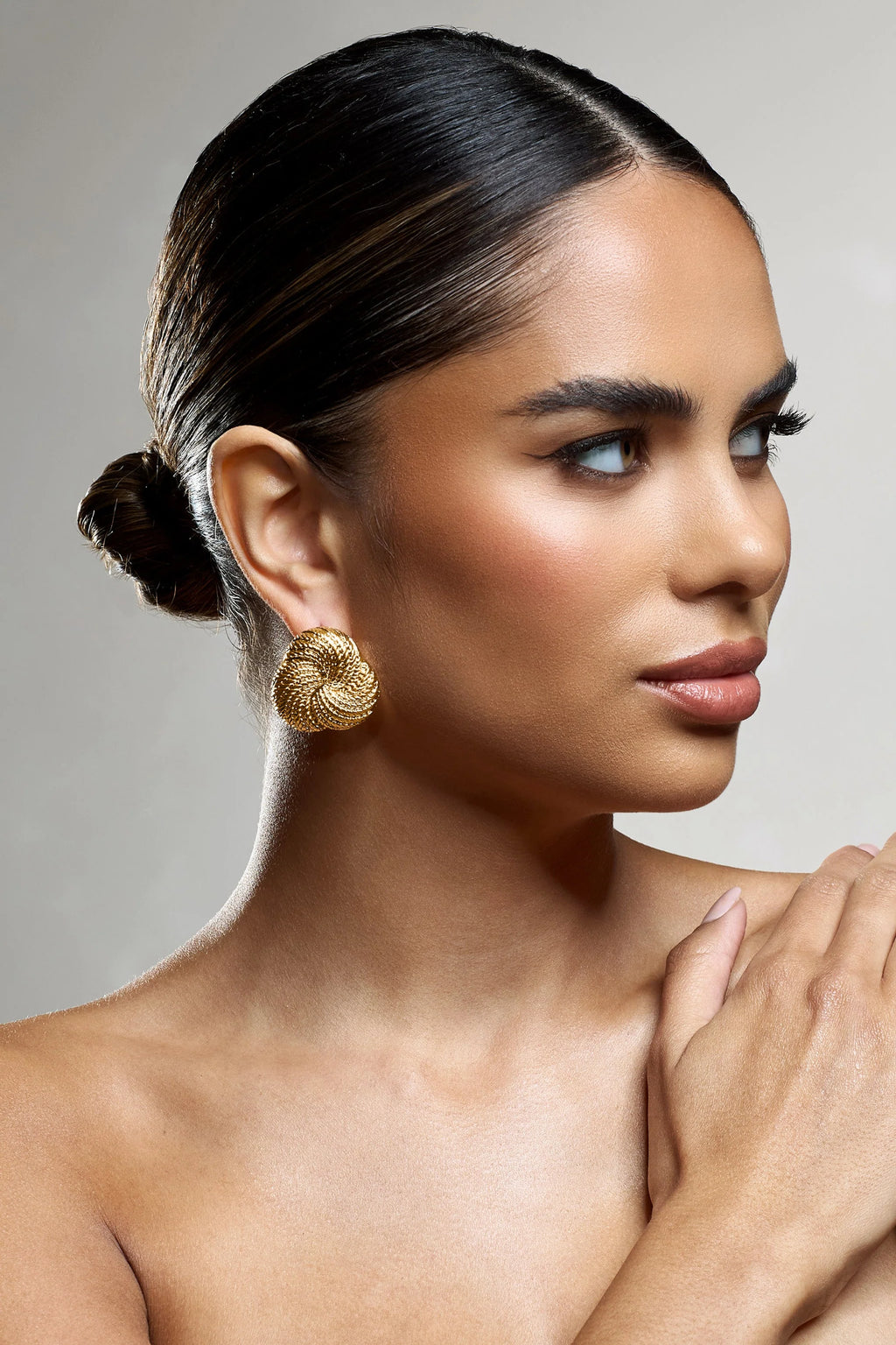 Criss Cross | Gold Chunky Knot Earrings