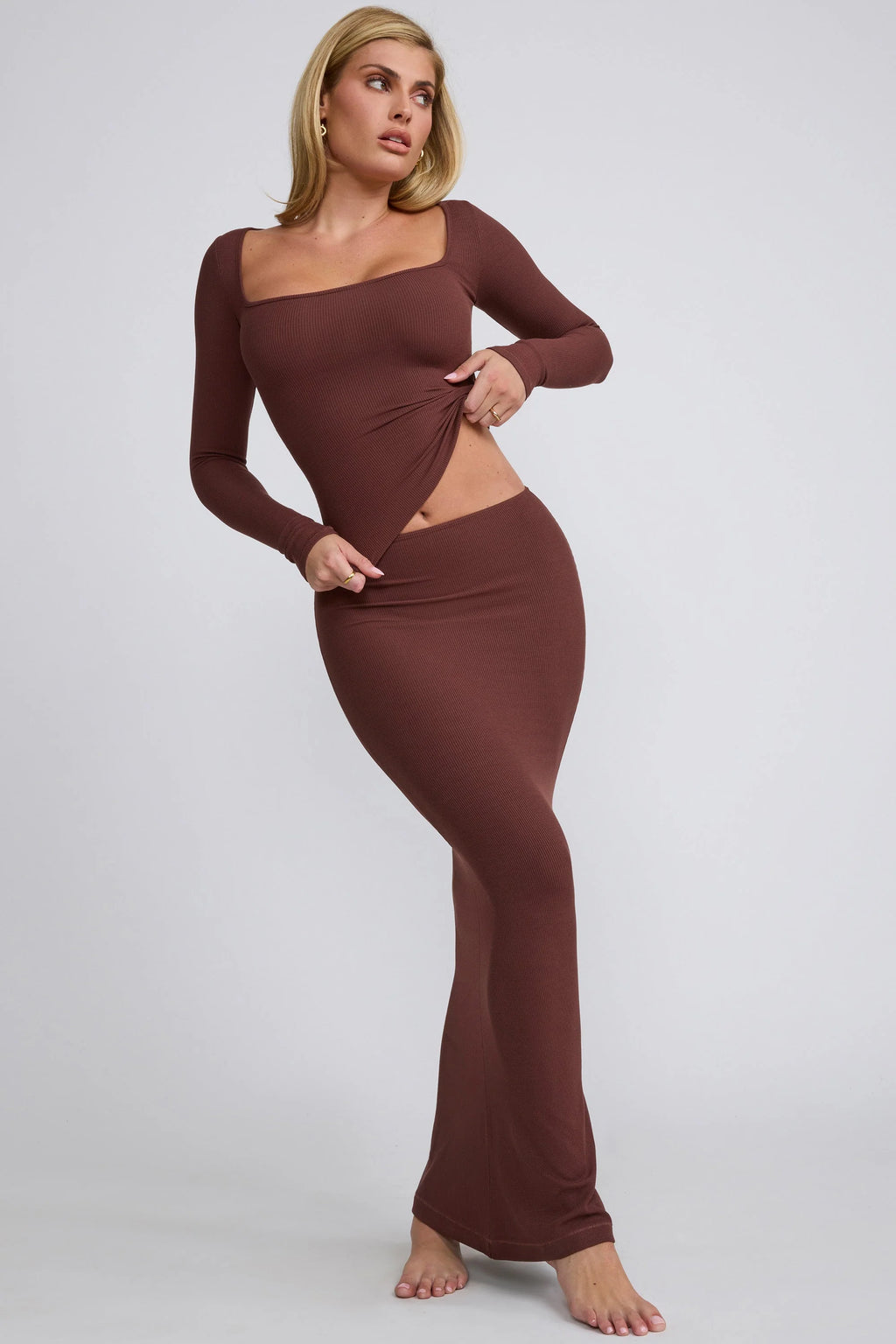 Ribbed Modal Square Neck Long Sleeve Top in Chocolate