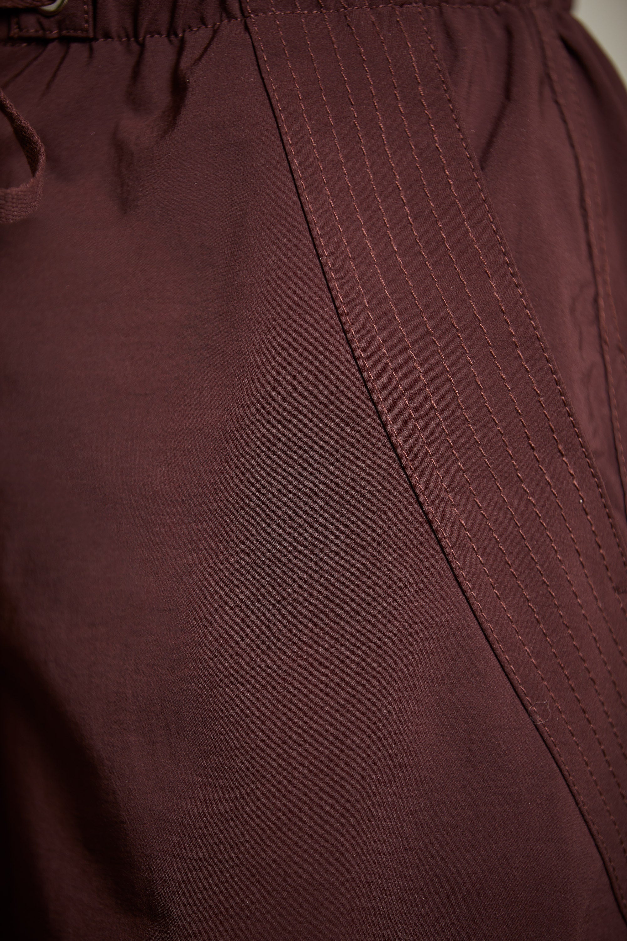 Tall Wide Leg Cargo Trousers in Brown