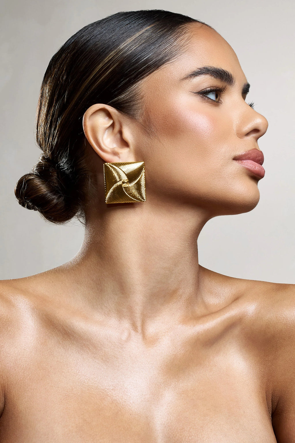 Coa | Gold Ribbed Diamante Square Earrings