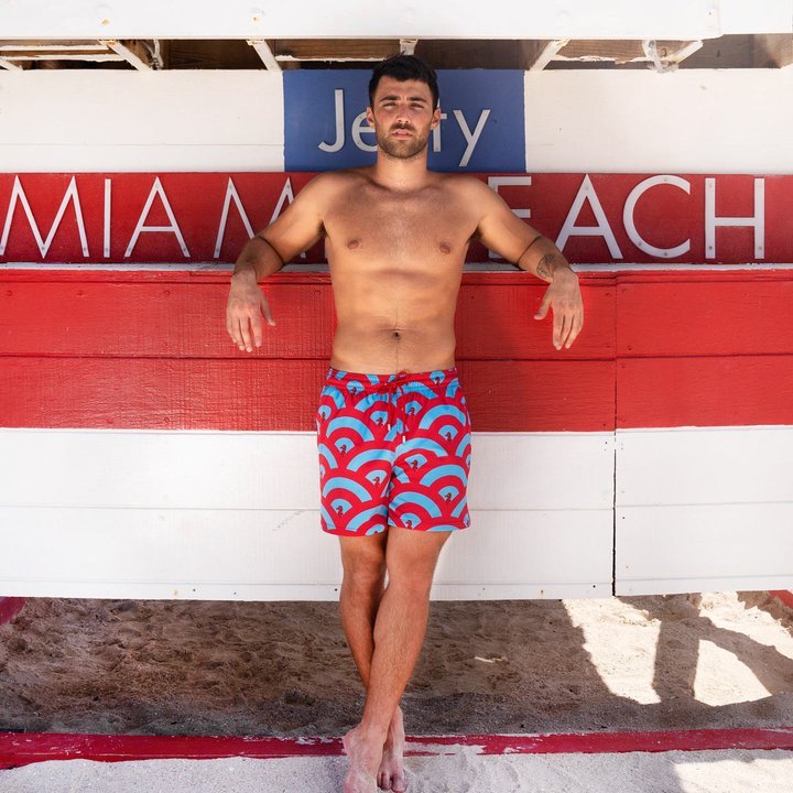 Red Clouds - 6 Mid-Length Hybrid Shorts
