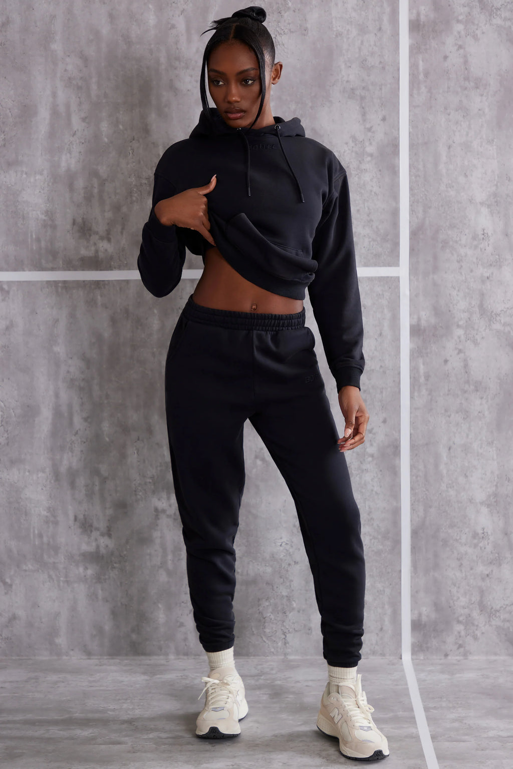 Petite High Waist Cuffed Joggers in Jet Black