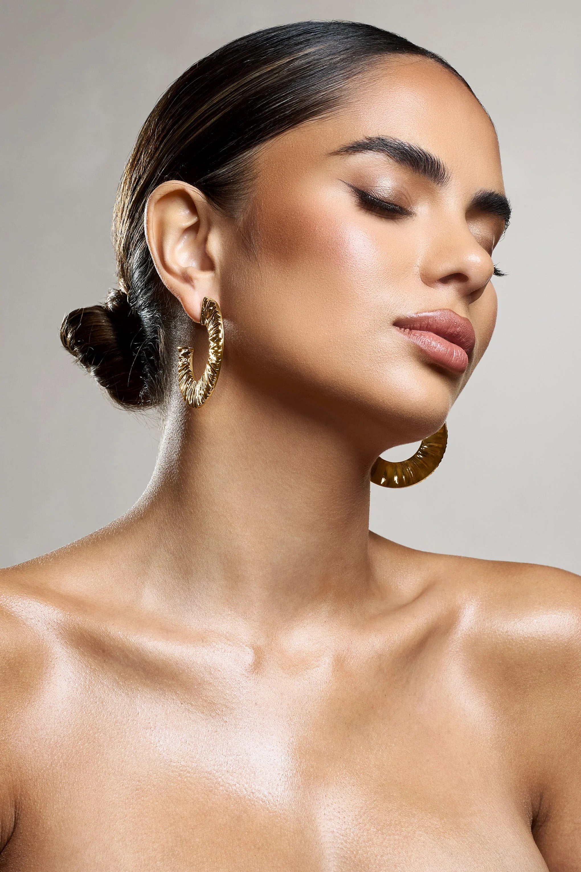 Gamora | Gold Textured Chunky Hoops