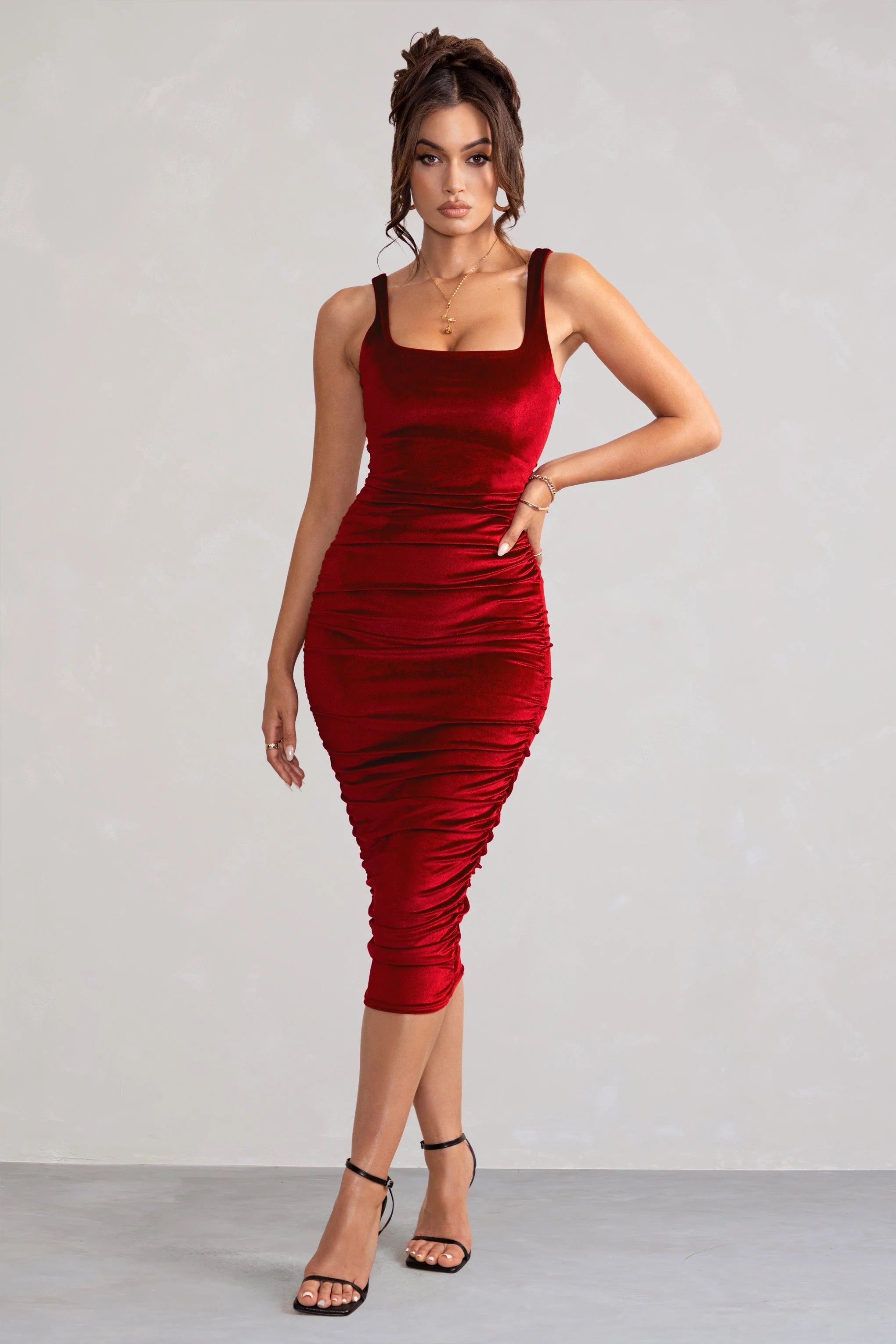 Beauty | Berry Velvet Square Neck Bodycon Midi Dress