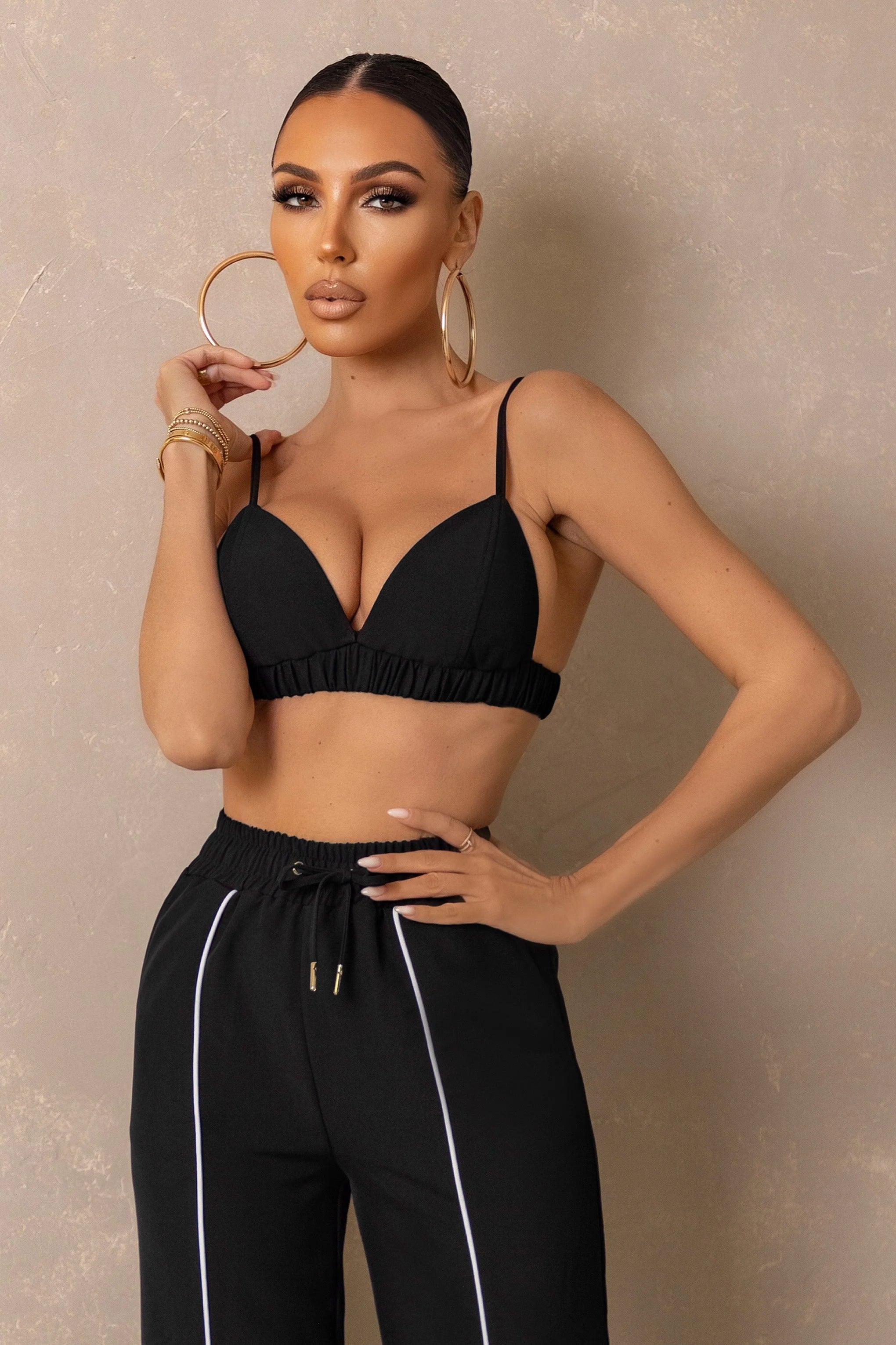Hot Topic | Black Elasticated Bralet