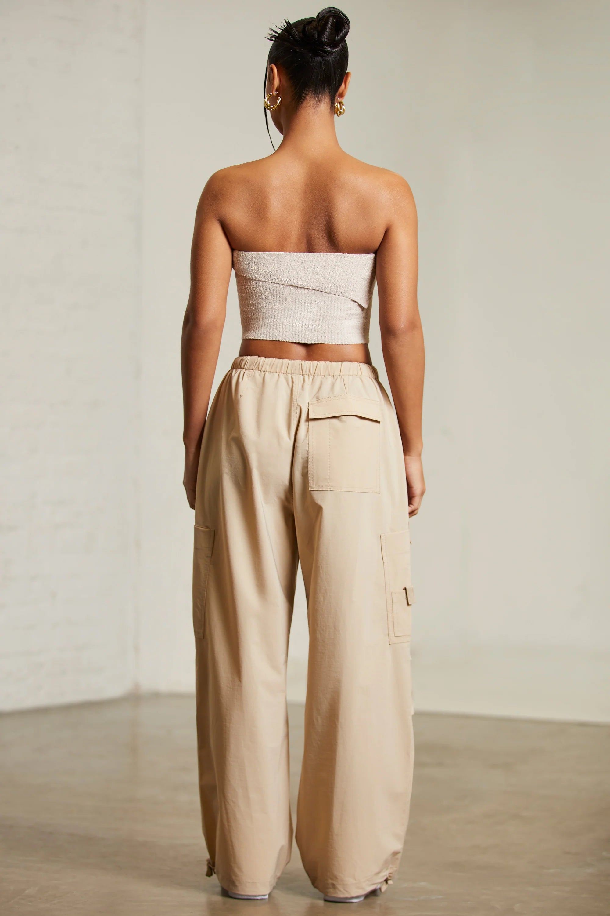 Petite Wide Leg Cargo Trousers in Beige