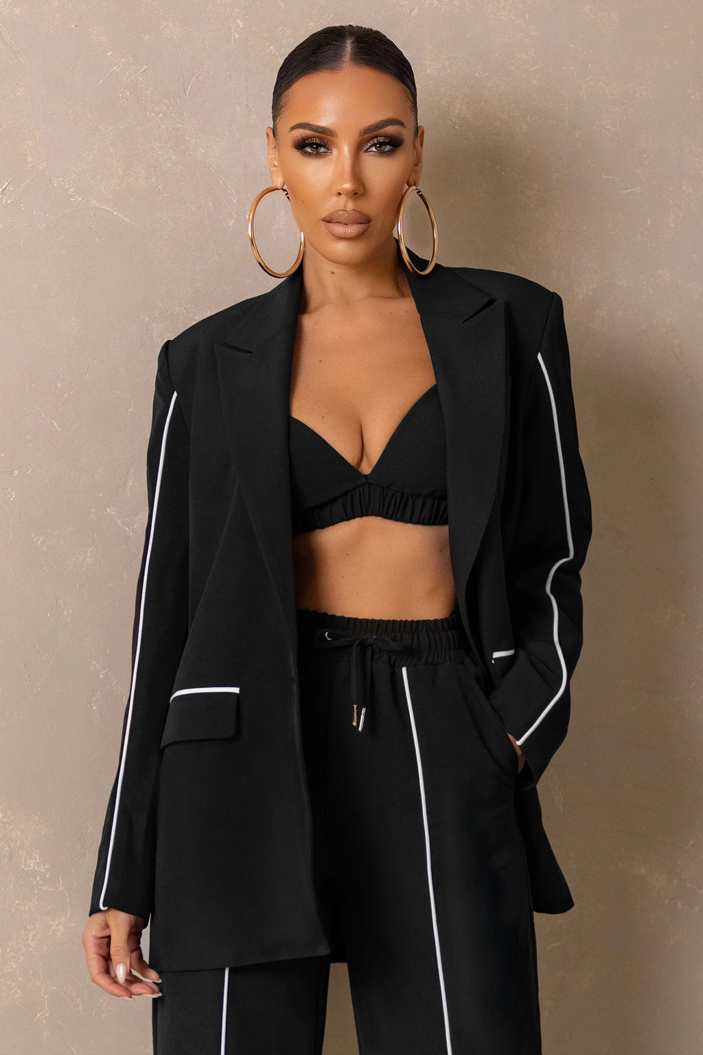Hot Topic | Black Elasticated Bralet