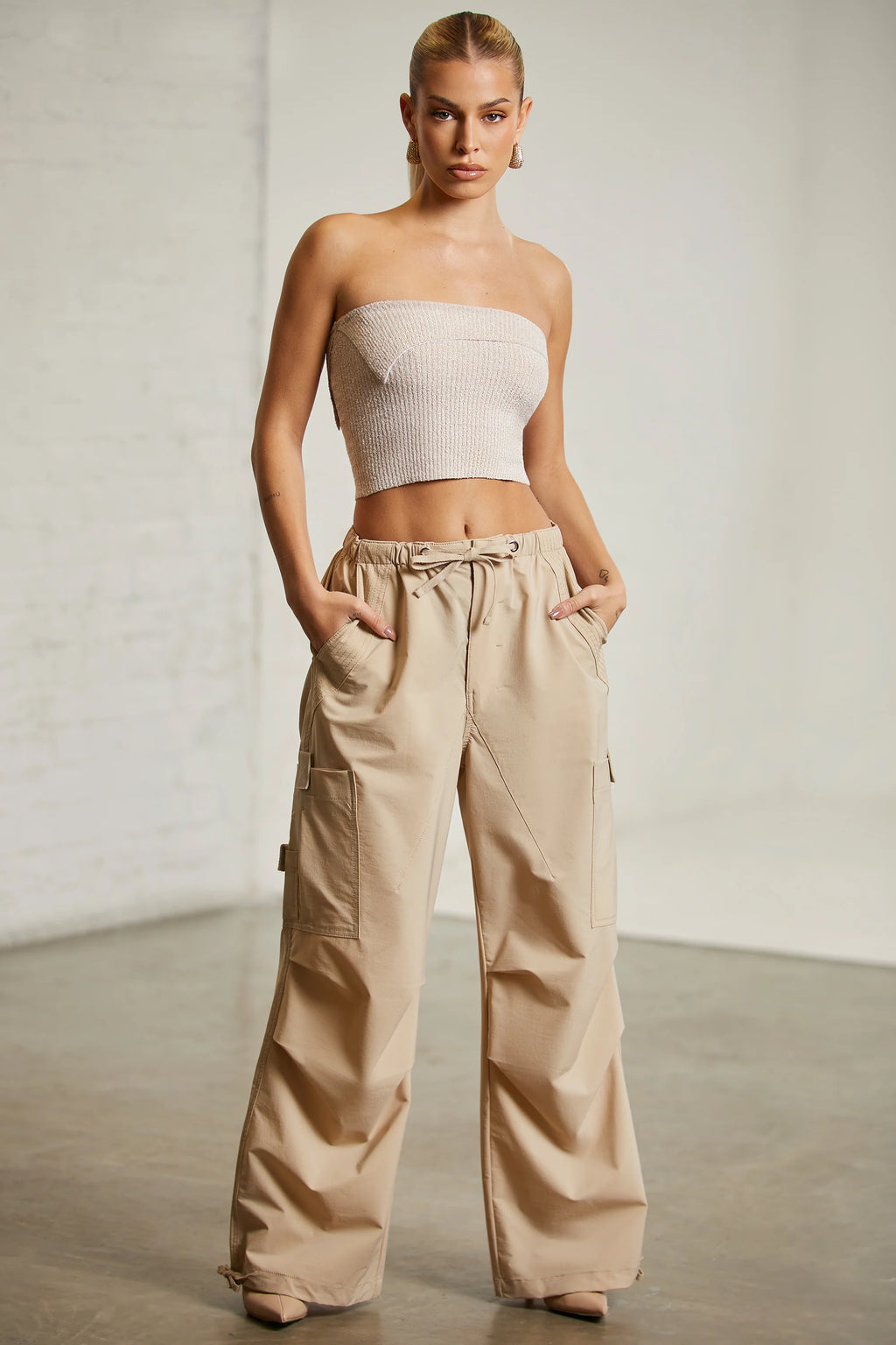 Petite Wide Leg Cargo Trousers in Beige