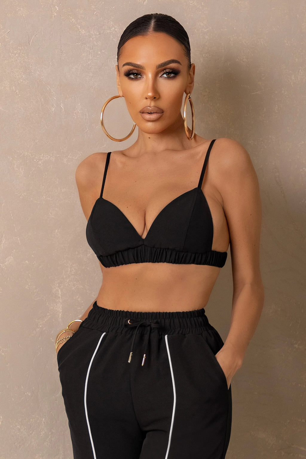 Hot Topic | Black Elasticated Bralet