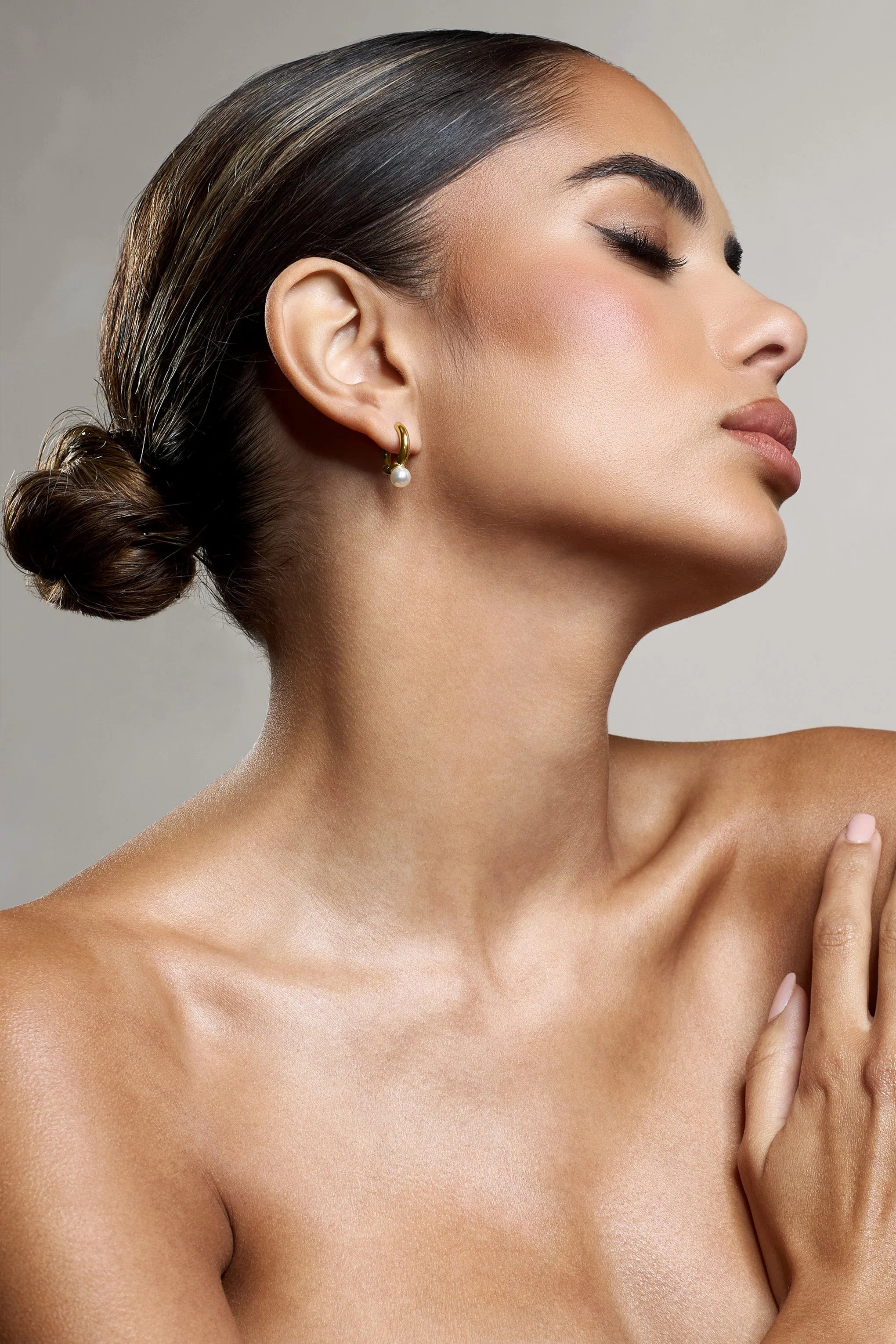 Gloss | Gold Pearl Small Hoop Earrings
