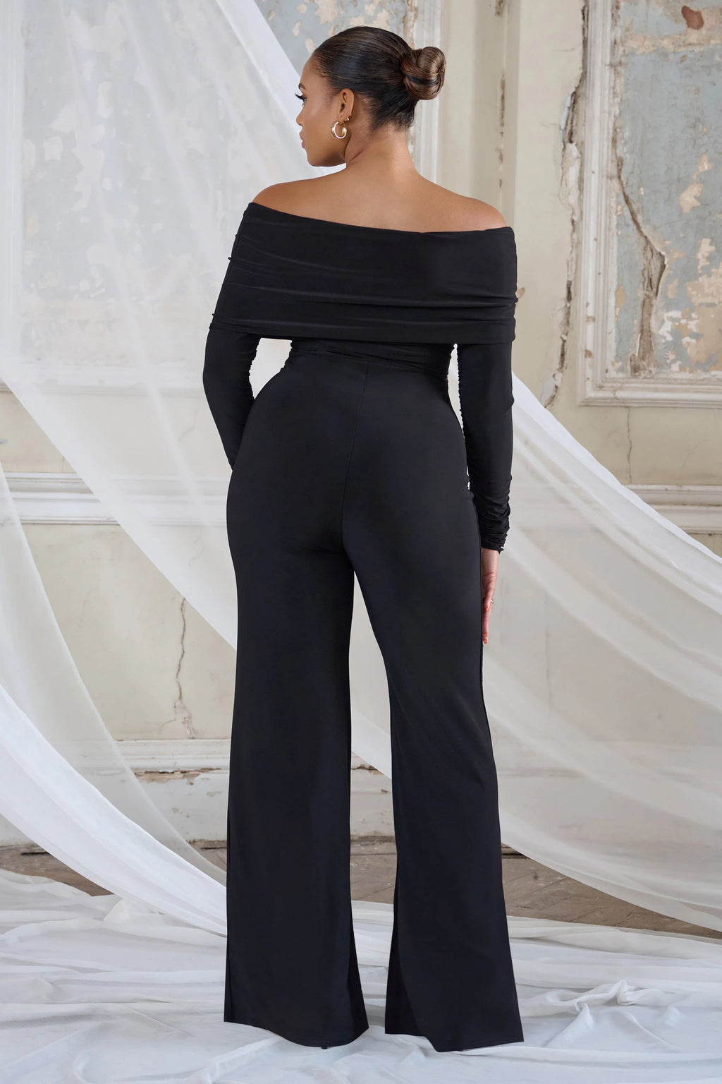 Hand On Heart | Black Twist Front Bardot Long Sleeve Jumpsuit