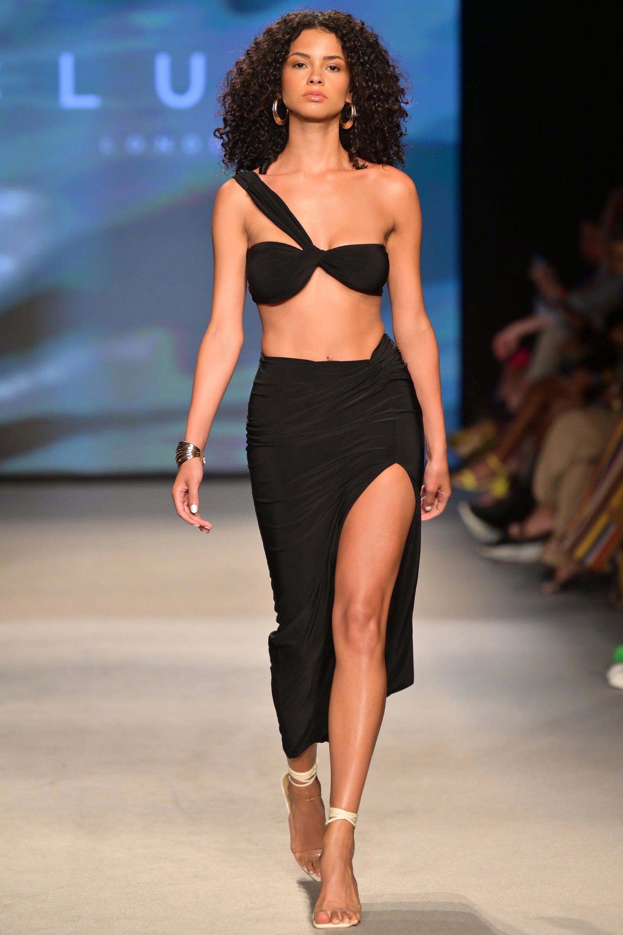 Tender Kiss | Black High Waist Thigh Split Maxi Skirt