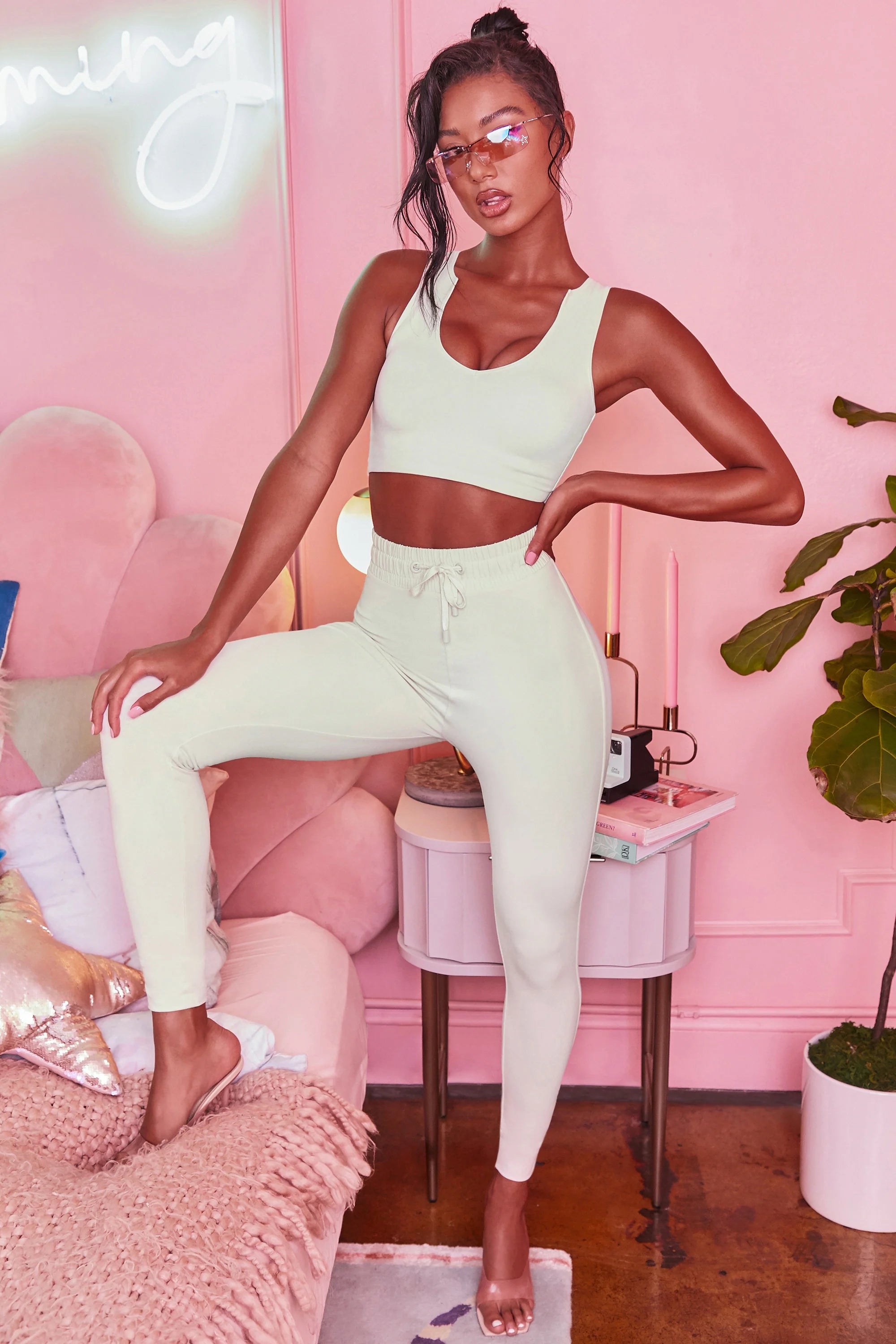 We Chillin?Petite High Waisted Leggings in Cream