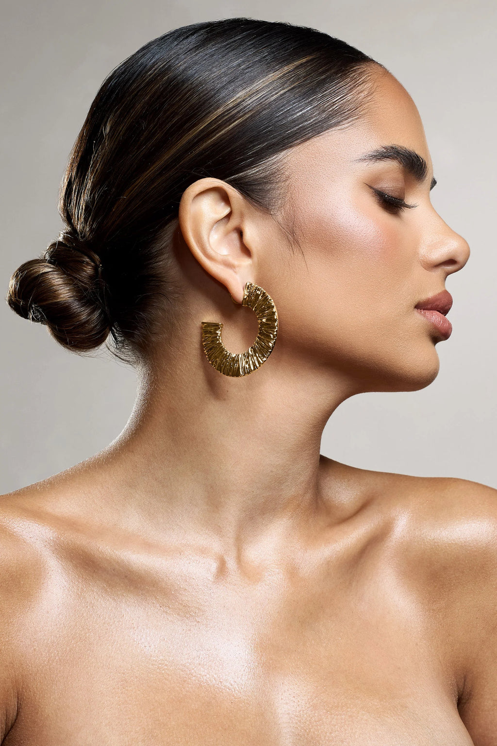 Gamora | Gold Textured Chunky Hoops