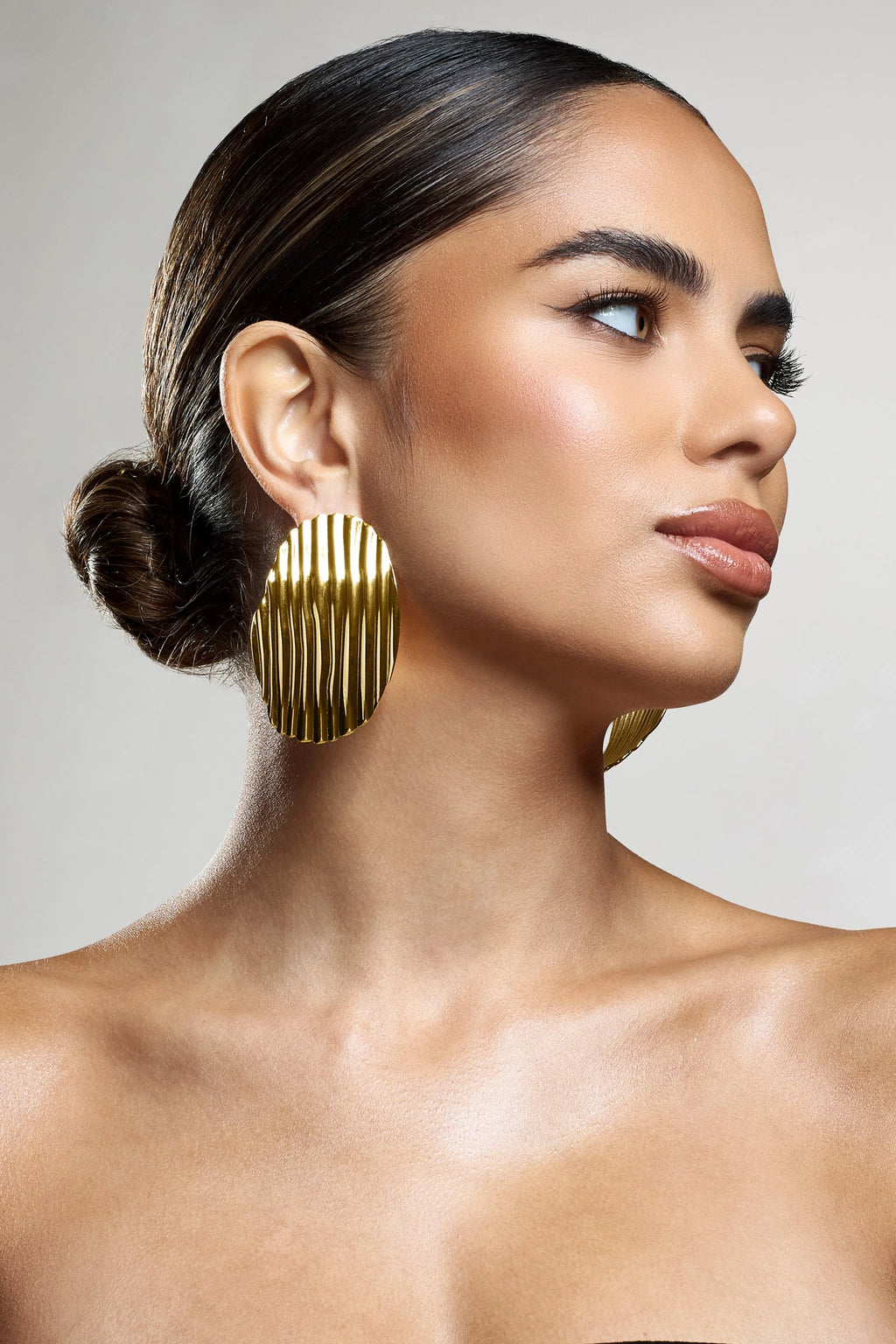 Sarla | Gold Textured Ribbed Statement Oval Earrings